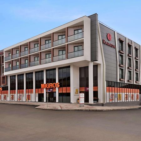 Ramada By Wyndham Sakarya Hendek Hotel Exterior photo